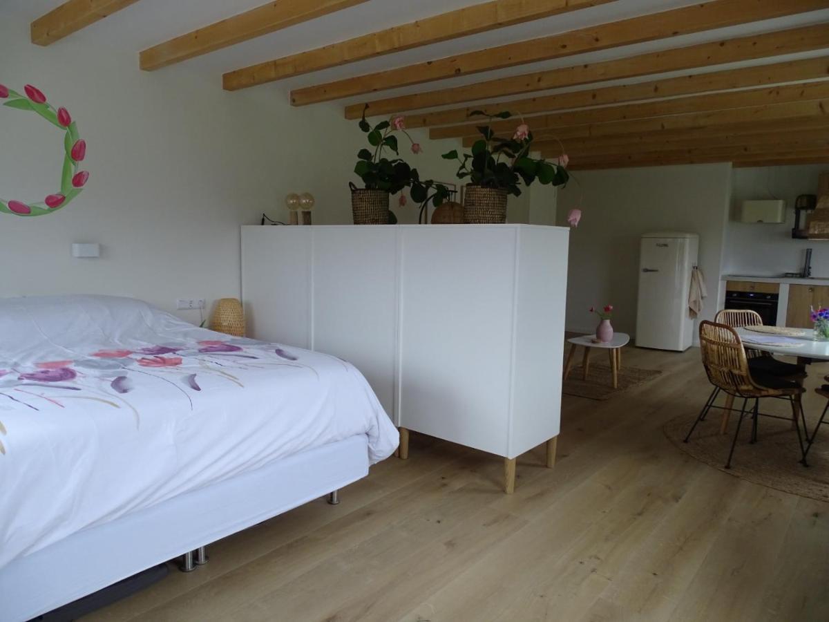 Bed and Breakfast De Tulp Noordgouwe Экстерьер фото